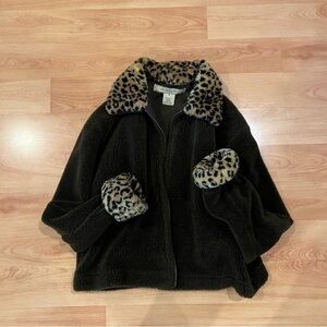 Vintage Cheetah Trim Fuzzy Jacket